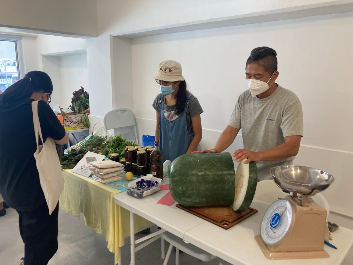 農墟一年：自主低度協作